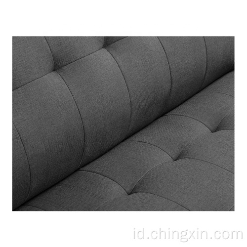 Ruang tamu dua kursi abu-abu kain santai sofa dengan kaki kayu solid